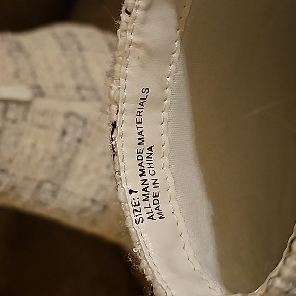 Lulus Off White Tweed Ankle Boots Size 7 - Picture 5 of 6